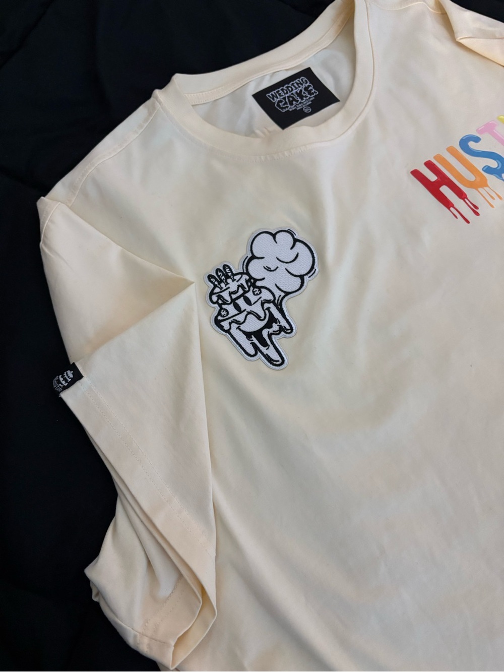 Men’s Cream 'Hustle' Graphic Tee